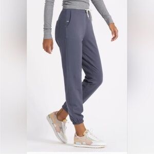 Vuori Women's Blue Jogger Pants